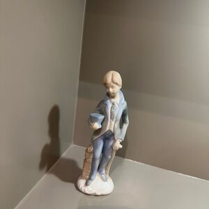 Elegant Blue and White Porcelain Figurine